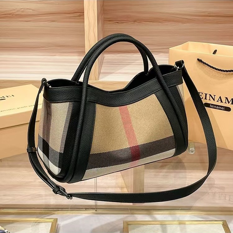 กระเป๋าผ้าอ้อมดีไซน์หรูสำหรับผ - Luxury Lifestyle Design บทวิจารณ์และราคา